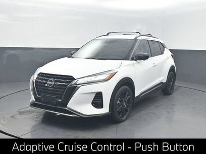 Used 2023 Nissan Kicks SR w/ Exterior Package