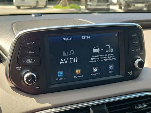 Used 2020 Hyundai Santa Fe SEL image 29