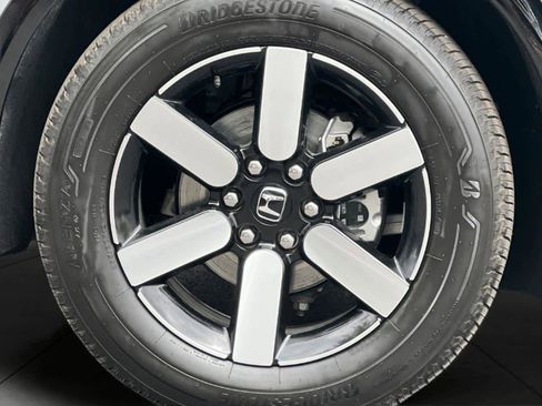 New 2025 Honda Prologue Touring image 11