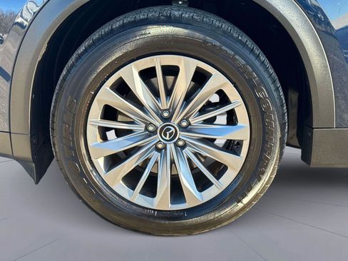 Certified 2025 MAZDA CX-90 3.3 Turbo w/ Preferred Package image 10