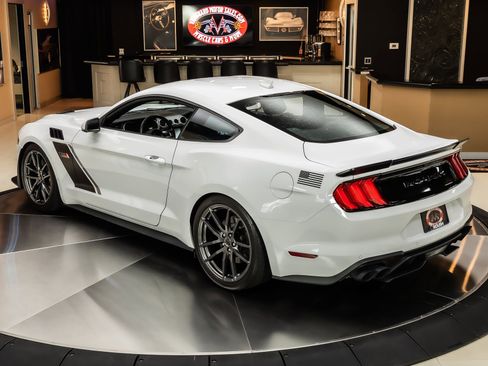Used 2021 Ford Mustang GT Premium w/ GT Performance Package RWD image 17