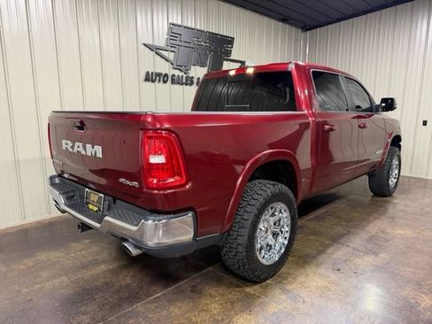 Used 2025 RAM 1500 Laramie AWD/4WD image 8