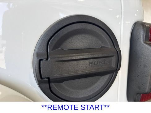 Used 2021 Jeep Wrangler Unlimited Rubicon 4xe w/ Cold Weather Group AWD/4WD image 13