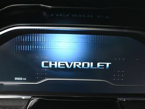 Used 2023 Chevrolet Silverado 1500 RST AWD/4WD image 10