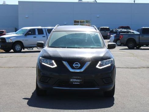 Used 2016 Nissan Rogue SV AWD/4WD image 9