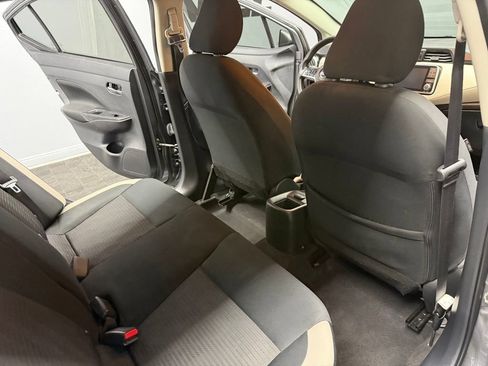 Used 2021 Nissan Versa SV FWD image 45