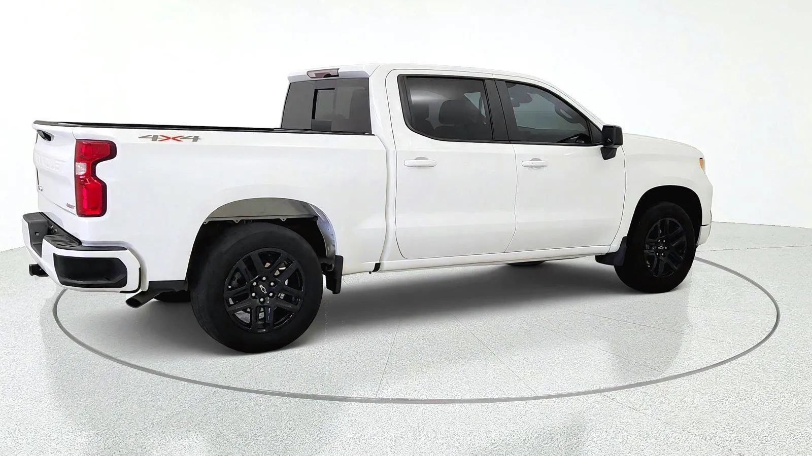 Used 2024 Chevrolet Silverado 1500 RST w/ Convenience Package II AWD/4WD image 9