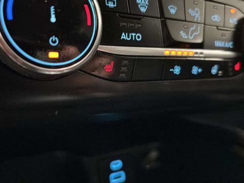 Used 2023 Ford Escape Active AWD/4WD image 29