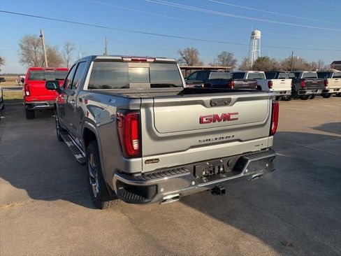 New 2026 GMC Sierra 1500 SLT w/ SLT Premium Plus Package image 4