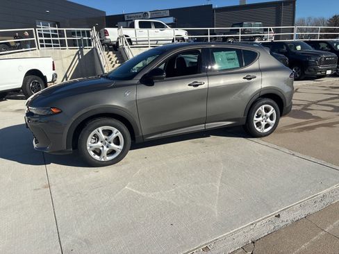 New 2025 Dodge Hornet GT w/ Cold Weather Group image 1