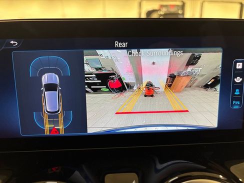 Used 2025 Mercedes-Benz GLA 250 4MATIC image 20