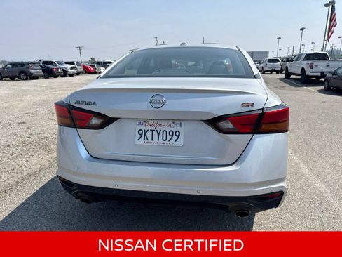 Certified 2024 Nissan Altima 2.5 SR FWD image 11