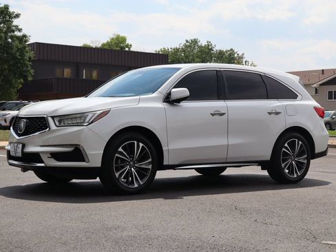 Used 2020 Acura MDX SH-AWD w/ Technology Package image 11