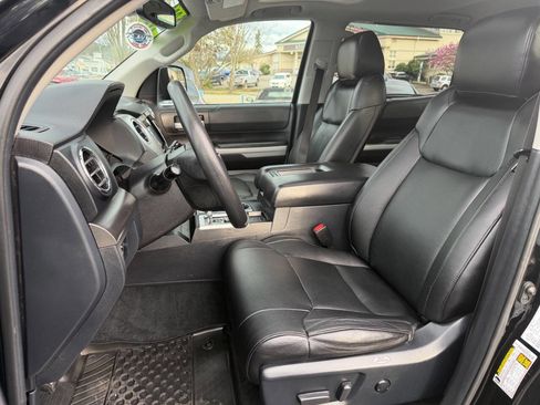 Used 2020 Toyota Tundra SR5 image 7
