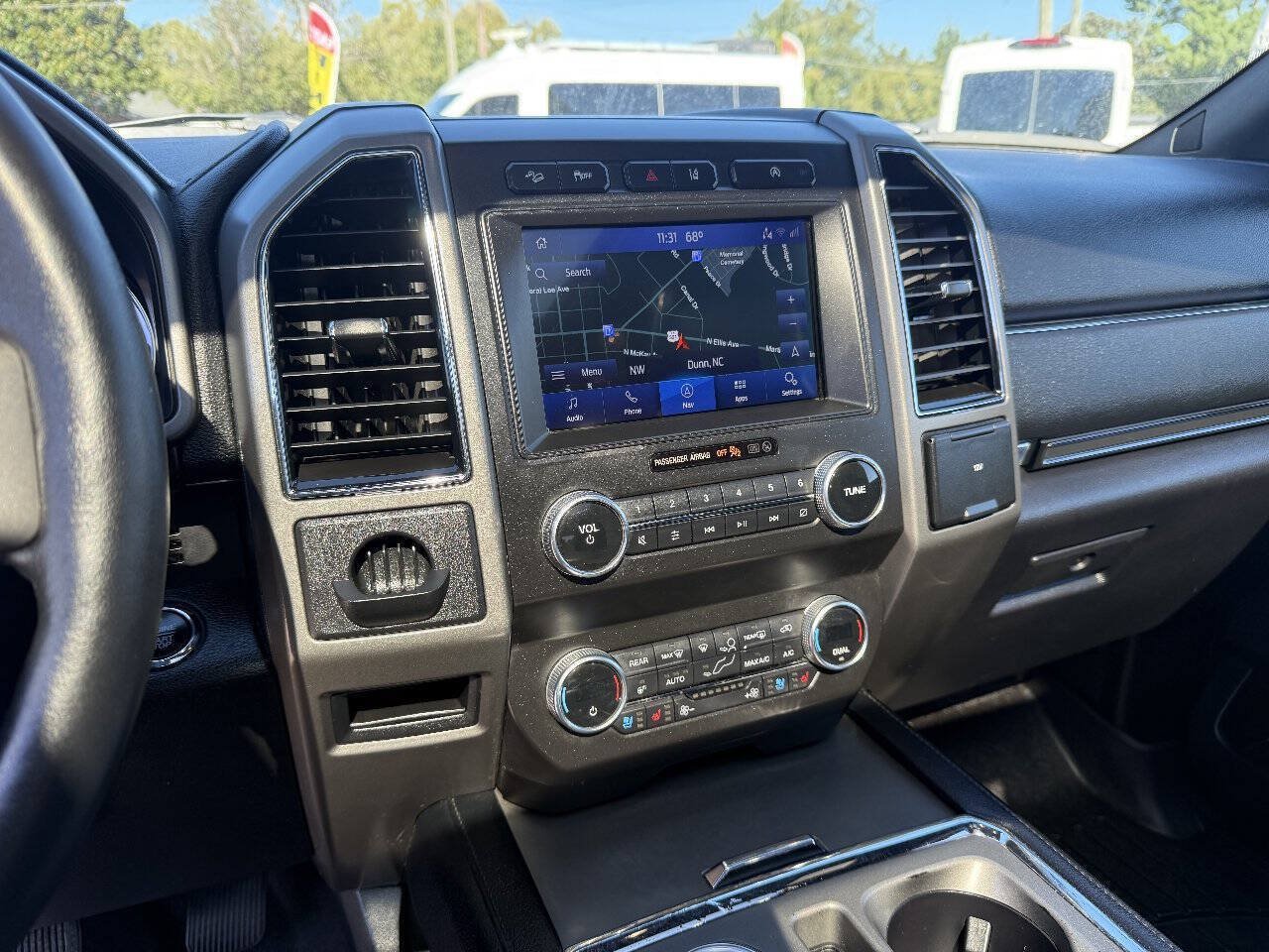 Used 2021 Ford Expedition Max XLT AWD/4WD image 4