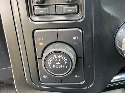 Used 2025 Ford F150 Raptor AWD/4WD image 19