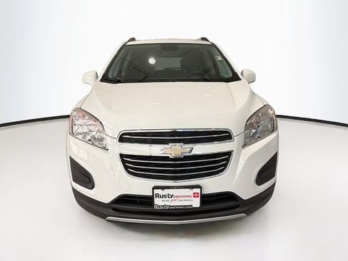 Used 2016 Chevrolet Trax LT FWD image 2