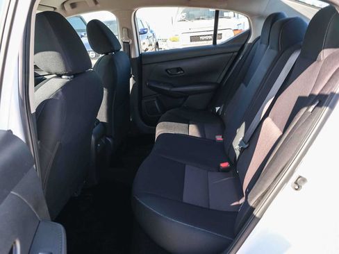 Used 2024 Nissan Sentra SV FWD image 18