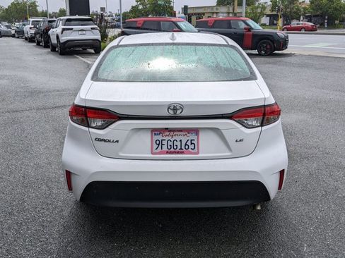 Used 2023 Toyota Corolla LE image 7
