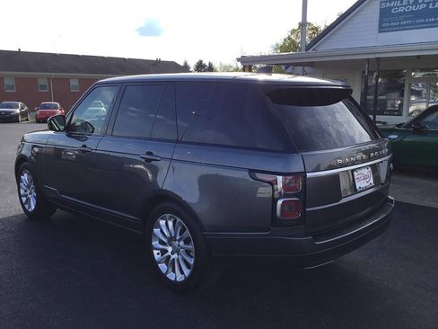 Used 2018 Land Rover Range Rover HSE image 3
