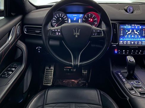 Used 2019 Maserati Levante Trofeo AWD/4WD image 30