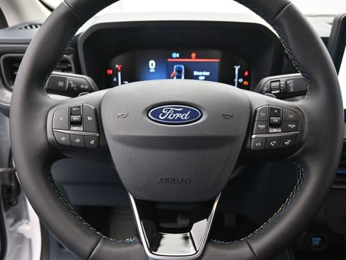 New 2025 Ford Maverick Lobo image 9