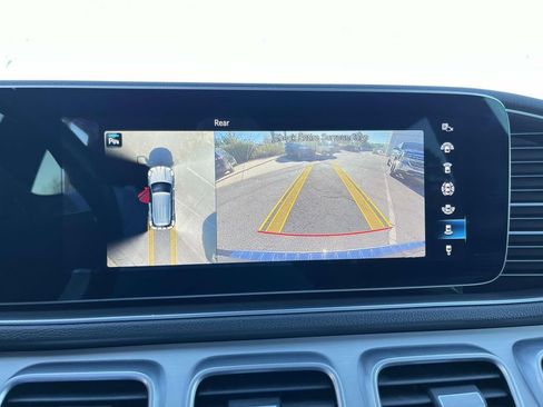 Used 2022 Mercedes-Benz GLE 350 w/ 3rd Row Seat Package image 20