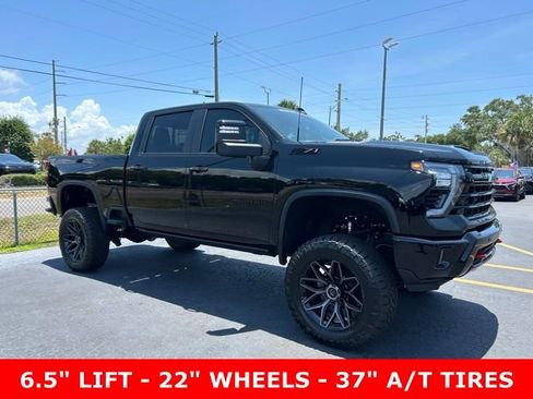 New 2025 Chevrolet Silverado 2500 LT w/ Trail Boss Package AWD/4WD image 1