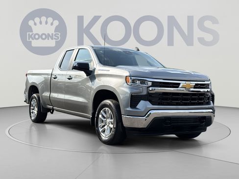 Used 2023 Chevrolet Silverado 1500 LT AWD/4WD image 10
