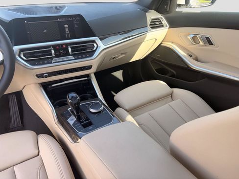 Used 2020 BMW 330i Sedan RWD image 17