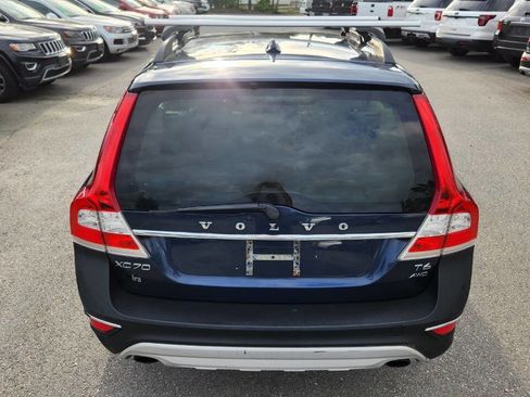 Used 2014 Volvo XC70 T6 image 13