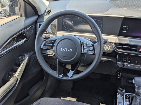 New 2026 Kia Seltos S image 13