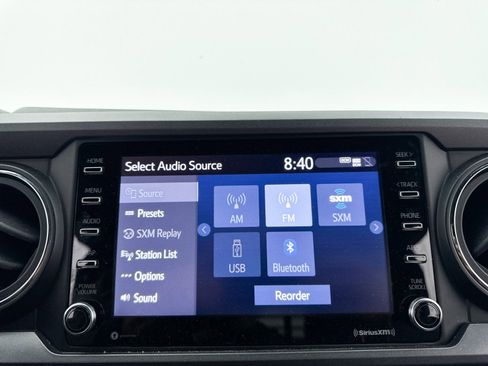 Used 2020 Toyota Tacoma TRD Sport image 19