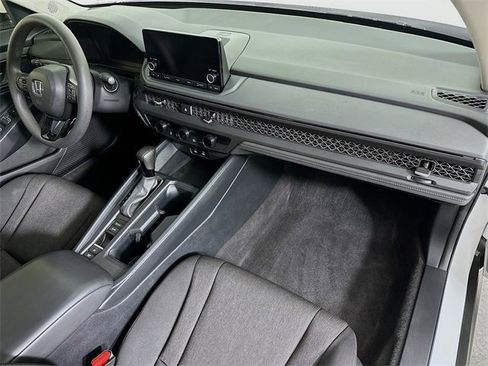 Certified 2023 Honda Accord EX image 30