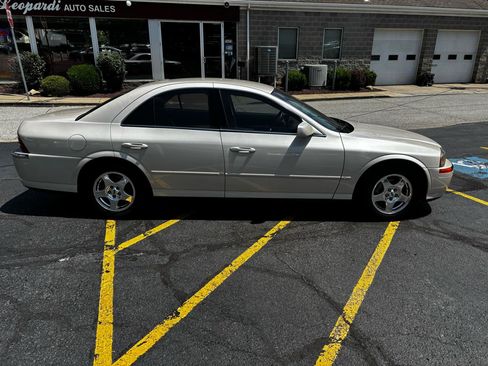 Used 2001 Lincoln LS RWD image 8