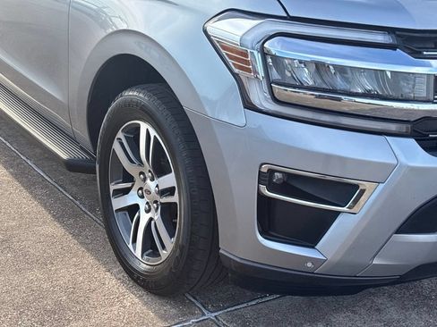 Used 2024 Ford Expedition Limited RWD image 5