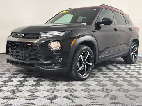 Used 2022 Chevrolet TrailBlazer RS AWD/4WD image 2