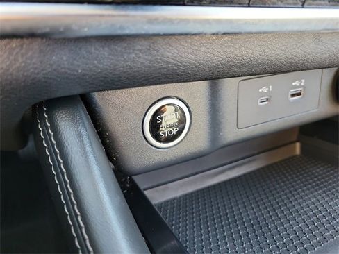 Used 2021 Nissan Rogue SL w/ Premium Package image 36