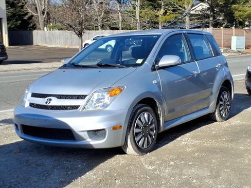 Used 2006 Scion xA image 1