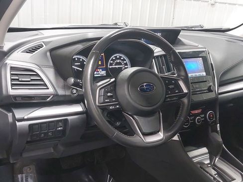 Used 2019 Subaru Forester Premium image 15