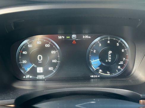 Used 2018 Volvo S90 T6 Inscription image 17