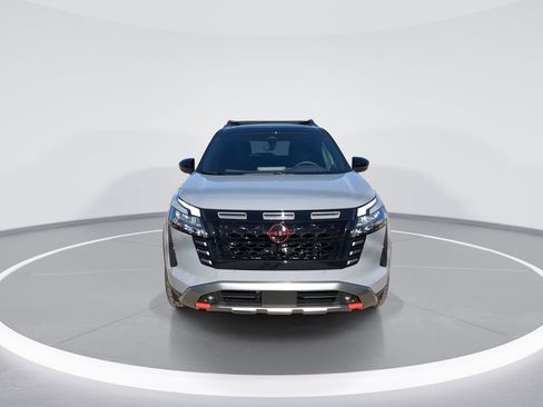 New 2026 Nissan Pathfinder SV image 3