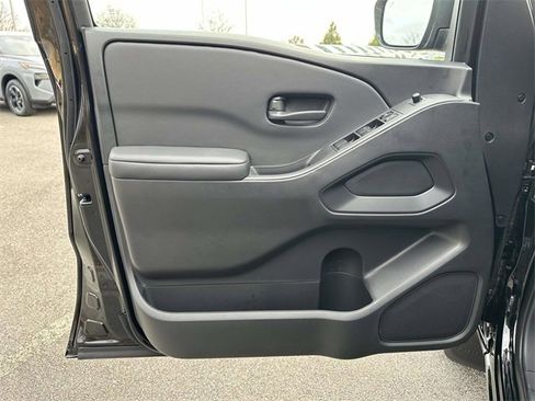 New 2026 Nissan Frontier SV w/ SV Convenience Package image 14