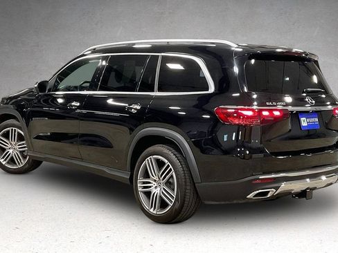 Used 2024 Mercedes-Benz GLS 450 4MATIC image 4