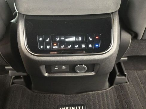 New 2026 INFINITI QX80 4WD w/ Sport Exterior Package image 30