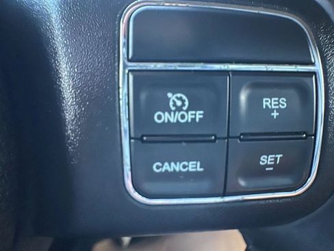 Used 2015 Jeep Wrangler Sport AWD/4WD image 42