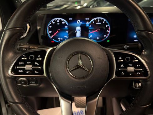 Used 2023 Mercedes-Benz GLA 250 image 22