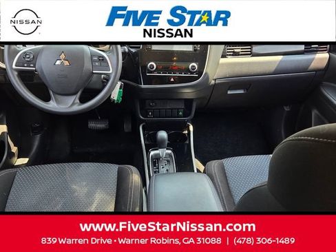Used 2020 Mitsubishi Outlander ES FWD image 8
