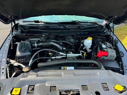 Used 2020 RAM 1500 Warlock AWD/4WD image 17