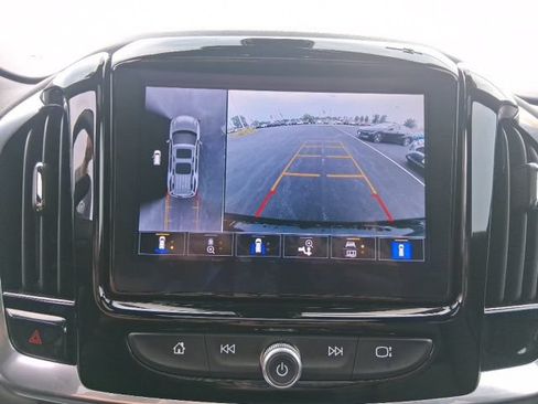 Used 2023 Chevrolet Traverse RS w/ LPO, Floor Liner Package AWD/4WD image 32
